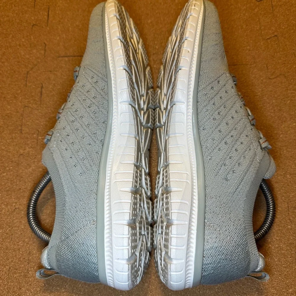 Skechers Bobs Sport Squad Women 9 Sage Green Bungee Slip On Walking Shoes 104723